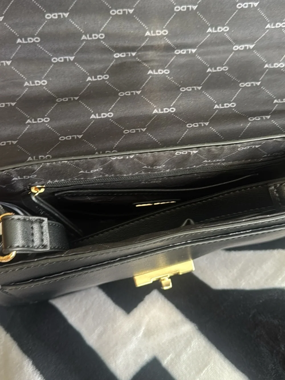 Aldo Olive Green Camouflage Top-Handle Satchel with Gold Hardware - Picture 3 of 4